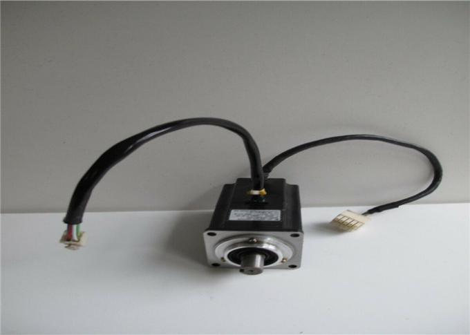 Nuovo servomotore industriale ELETTRICO del SERVOMOTORE di YASKAWA 200V 3000r/min SGM-02UW14S 0