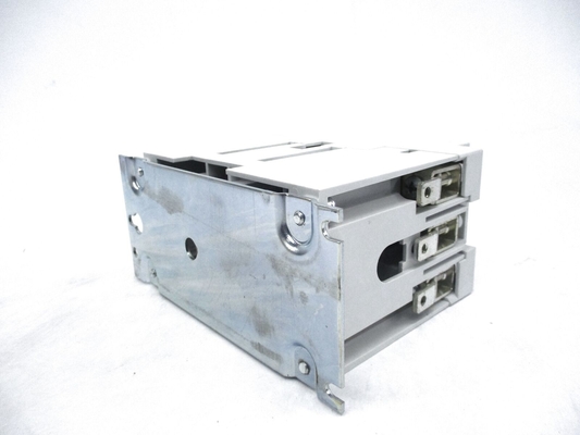 W200M4CFC WESTINGHOUSE Avvantaggio di avvio non inversione 3 poli 600V 50/60 Hz 120 Volt