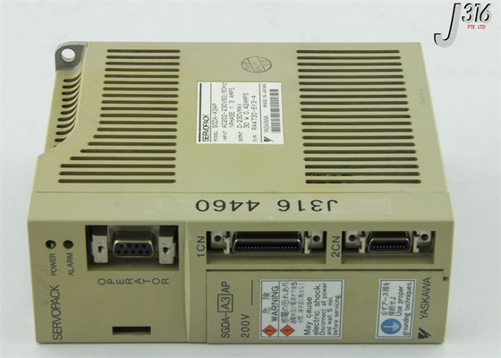 Yaskawa SGDA-A3AP AC SERVO AMPLIFICATORE 200-230V 1.3/0.42A 30W Controllo posizione (ingresso digitale)