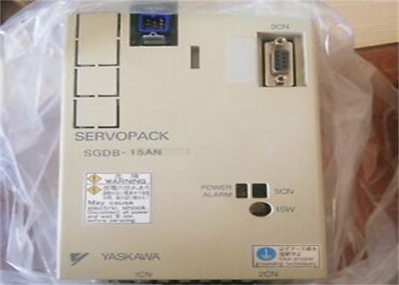 Yaskawa SGDB-15AN AC SERVO AMPLIFICATORE Mechatrolink 200-230V 10A 1.3KW 3 FASE