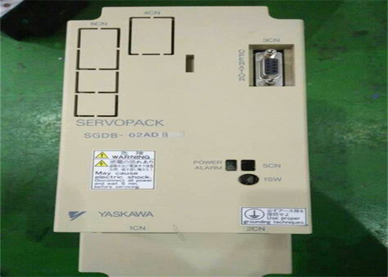 Yaskawa SGDB-02ADB AC SERVO AMPLIFICATORE 200-230V 3A 3 FASE Controllo posizione USASGM