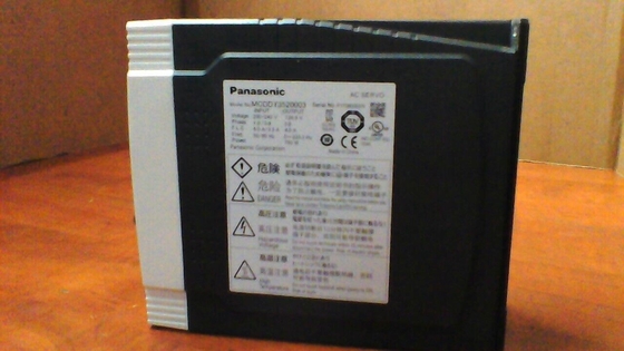 Panasonic MINAS A4 SERVO DRIVER 30A 240V CARICO Montaggio su telaio MCDDT3520003