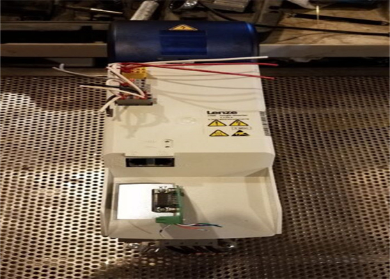 Lenze E70ACMSE0644SA1ETR SERVO-INVERTER I700 AMBIENTE STANDARD