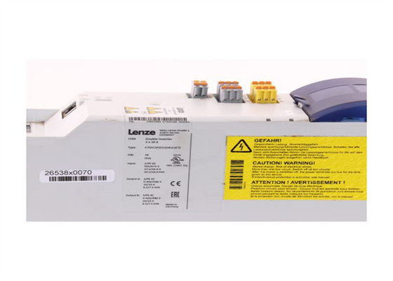 Lenze E70ACMSE0204SA2ETE SERVO-INVERTER I700 20 A MAX CORRENTE DI USCITA DI BREVE TEMPO