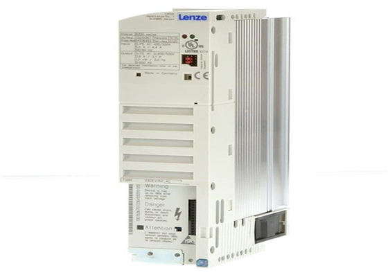 Lenze E82EV152K4C INVERTER DI FREQUENZA VETTORIALE DRIVE 5.5 / 4.4 AMP 50/60 HZ
