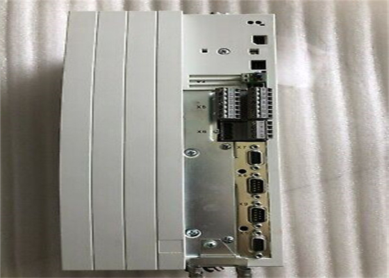Lenze EVS9324-CKV003 SERVOCONTROLLORE SERIE 9300 400/480 VAC 3.0 KW (4 HP)