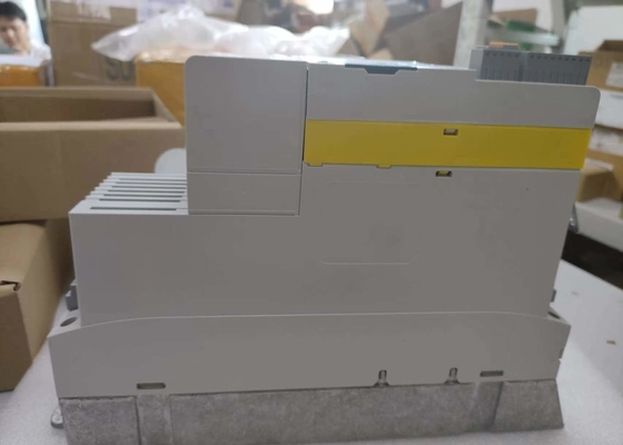 SERIE 8400 STATELINE INSTALLAZIONE 1,5 KW (2,0 HP) 400/500 VAC 3/PE AMBIENTE PROFESSIONALE CONDIZIONI AMBIENTALI E84AVSCE1524VB0