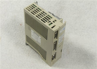 SGDA-01VP Servo drives industriali Yaskawa Input 2.5AMPS Servopack 100W