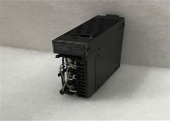 GE FANUC IC693CPU323 SERIE 90-30 CONTROLLERE LOGICO programmabile