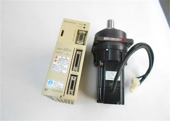 Yaskawa SGDA-02ASP Servoamplificatore 230V Nuovo in scatola originale