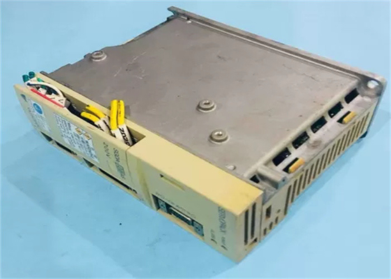 Yaskawa SGDA-02ASP Servoamplificatore 230V Nuovo in scatola originale