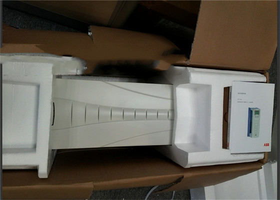 ABB ACS800-104-0320-5+C126+E205+V991 Invertitore a frequenza variabile