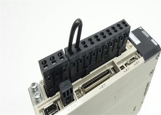 SGDV-7R6A05A Yasakwa Nuovo amplificatore AC 1kw in originale