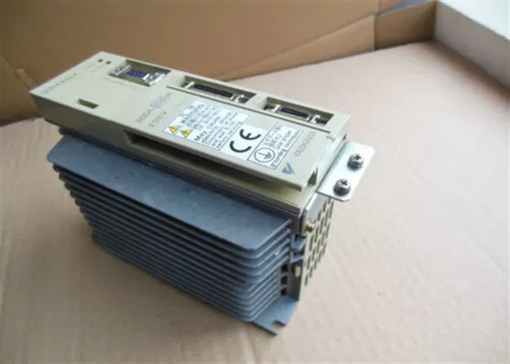 SGDA-04VP Yaskawa Nuovo Servo Drives Industriali Scatola originale