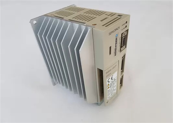 Yaskawa SGDA-08VP Servo Drive 200V Voltage Nuovo originale
