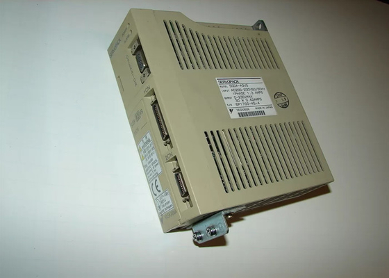 Yaskawa SGDA-A3VS Servo Drives Serie Sigma Nuovo originale