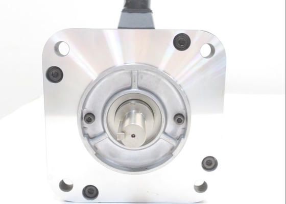 YASKAWA USAFED-15-HG11 Servomotore 2000 giri al minuto AFFO W/ UTOPI-600UB ENCODER