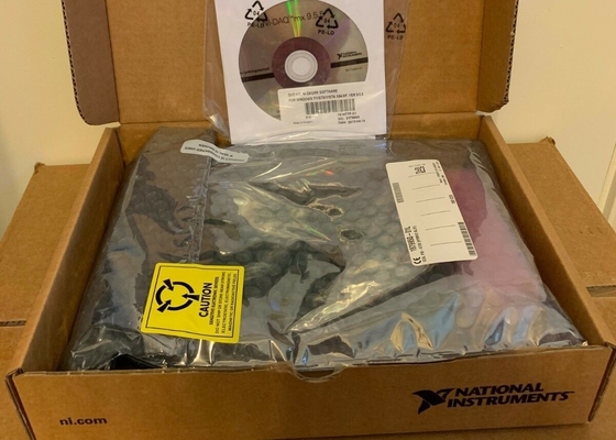 Strumenti nazionali PXI-6733 10 V - 10 bit di V 32-16 1 modulo di uscita analogica di MS/S PXI