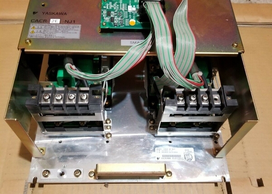 Controller AC DRIVE YASKAWA CACR-2E-NJ1 Componenti di grado industriale