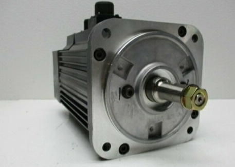 YASKAWA USAFED-05DA1 AC Servo Drive MOTORE 0,45 KW1500 RPM 3,8 A