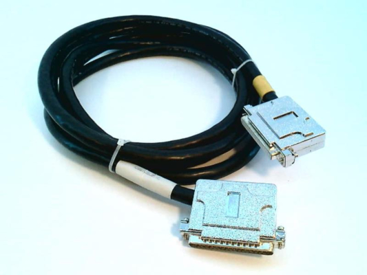 IC697CBL811 GE Triplex and Redundant Systems I/O Cable 10FT Comunicazione RCM