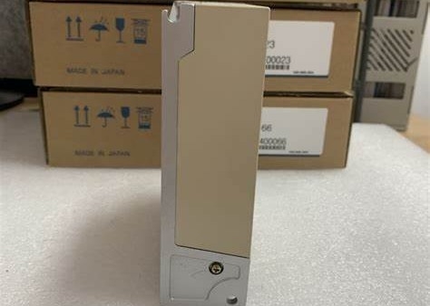 Yaskawa 0,03W Servo Drives SGDS-A3B12A Nuova scatola originale