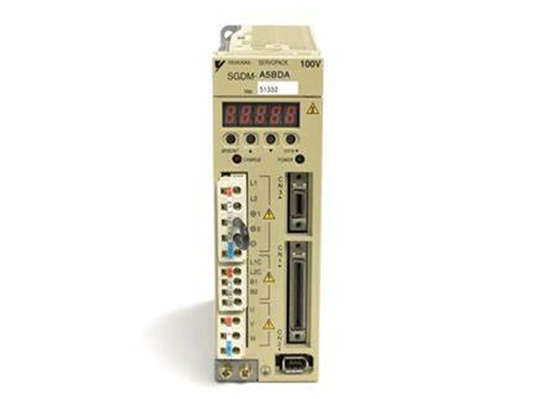 Nuovo Yaskawa Servo Industrial Drive SGDM-A5BDA Originale