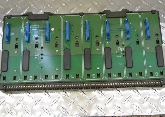 EMERSON di KJ4001X1-BE1  CARRIER I/O CON SCHERMO 8 AMPIEZZA 8-6.5 AMP 12.6-30 VDC 5