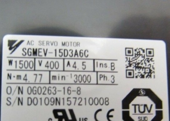 YASKAWA SGMEV-15D3A6C 1500W MOTORE AC SIGMA-5 4.5AMP 400V 3FASI 20-bit Assoluto