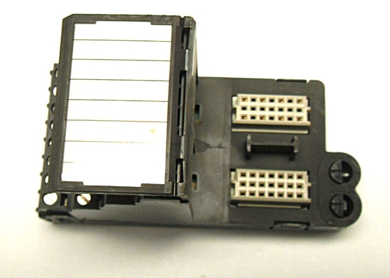 EMERSON KJ4001X1-CJ1 32 canali di blocco terminale 30 VDC 1 mm Pico 150Hz