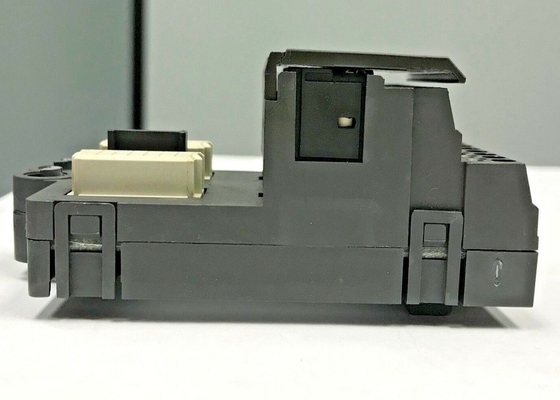 Il modulo introdotto 8CH 24VDC di EMERSON VE4002S1T1B2 ha isolato con il blocchetto terminali