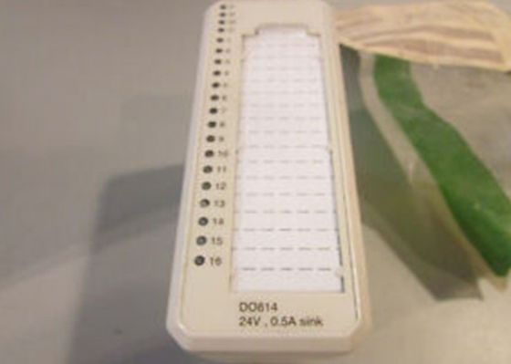 Modulo di uscita di ABB DO814 Digital 3BUR001455R1 Digital modulo 16 della O FACCIO i canali