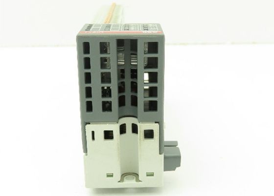 SpA AC500 del modulo introdotto 8DI 230VAC di DI571 1TNE968902R2103 S500 Digital