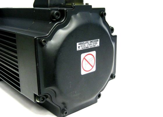 USAFED-22-HL11 Yaskawa AC Servo Motor Nuovo in scatola originale