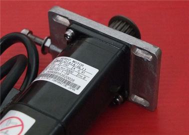 Sigma II Giappone 100W SGMAH-01A1A-HL11 di industriale 3000r/min 0.91A SGMAH di YASKAWA