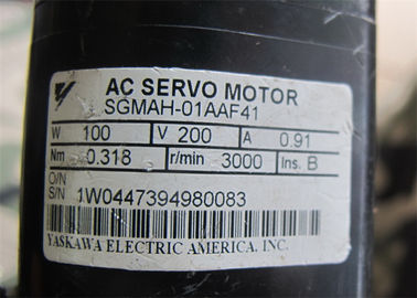 Servomotore elettrico SGMAH01AAF41 200v 3000RPM di CA di Yaskawa SGMAH-02AAF41 200w