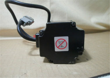 SERVOMOTORE 0.637N.M 3000r/mim SGMAH-02A1F-AP51 di CA di NUOVO ORIGINALE di Yaskawa