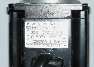 Servomotore industriale W200 V100 R.min3000 SGMAH-02AAA6C di InsB YASKAWA del servomotore