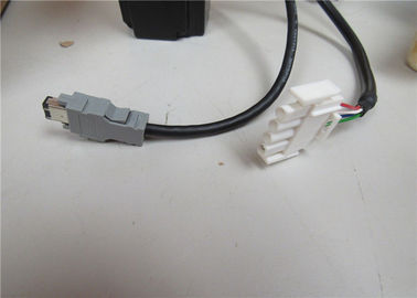 NUOVO IN SERVOMOTORE industriale 200W 200V SGMAH-02AAAHB61 di CA di Yaksawa del servomotore della SCATOLA