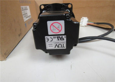 NUOVO IN SERVOMOTORE industriale 200W 200V SGMAH-02AAAHB61 di CA di Yaksawa del servomotore della SCATOLA