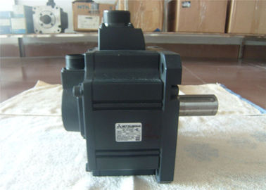 Servomotore Industriale Mitsubishi HC-SF202 2KW SERIE HC 200-230VAC Trifase