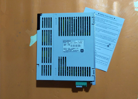NEW MITSUBISHI AC SERVO DRIVER MR-J2S-10CP1-S084 100W 200V Industrial Amplifier Brand New