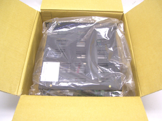 YASKAWA  CACR-HR02BAB11Y5 SERVOPACK - AC DRIVE SERVO AMPLIFIER 0-115V 3P 2.7A OUTPUT