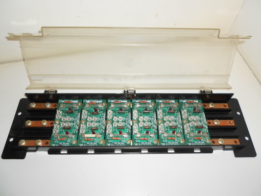 EMERSON 01984-1144-0001 DC POWER DISTRIBUTION BUS RS3 circuito di controllo