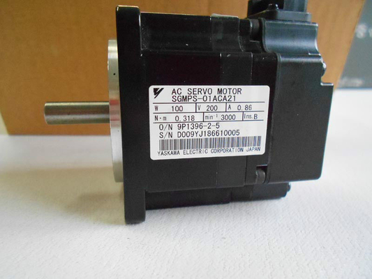 YASKAWA SGMPS-01ACA21 0.586AMP 200V 100W,0.86A,0.318 N.m,new original,black is main color.
