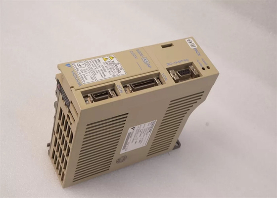 Yaskawa SGDE-A5AP 200V SERVO DRIVE 1.5AMP 200/230ACV 50/60HZ INPUT