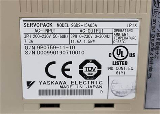 Yaskawa Nuovo Servo Drive SGDS-15A05A Industria Original Box