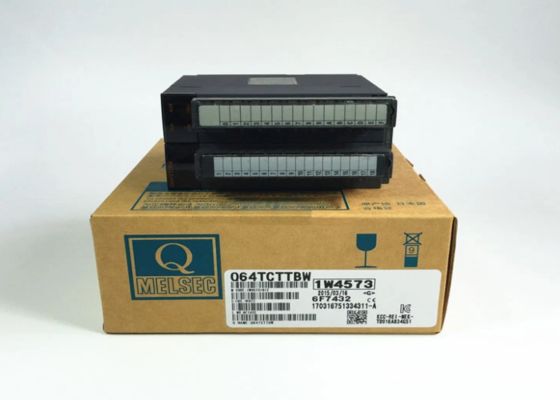 Q64TCTTBW Mitsubishi Universal Model  Redundant Power Supply Module 100 To 240 V AC