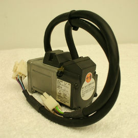 Servomotore 88M-G3K010T-S2-Z 200V 3KW 900 W - 6 chilowatt di OMRON senza freno