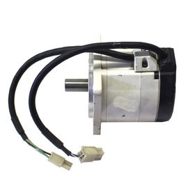 OMRON R88M-GP10030H-B-Z AC Servo motor With INC Encoder Flat-Style 100W , 200 VAC , Without Key / Without Brake 3000rpm